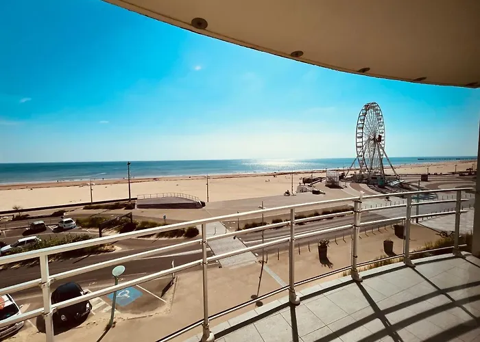 Апартаменты Le Miramar, Face Et Standing