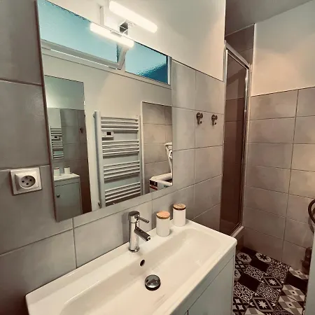 Le Miramar, Face Et Standing Apartamento *