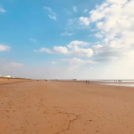 Le Miramar, Face Et Standing Апартаменты